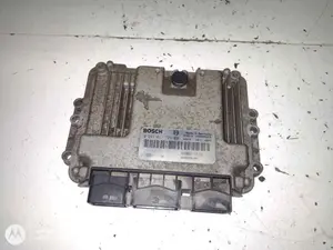 Foto de CENTRALITA MOTOR UCE RENAULT LAGUNA II (BG0) 1.9 dCi Diesel (120 CV / 88 KW) referencia 0281011723 foto 1