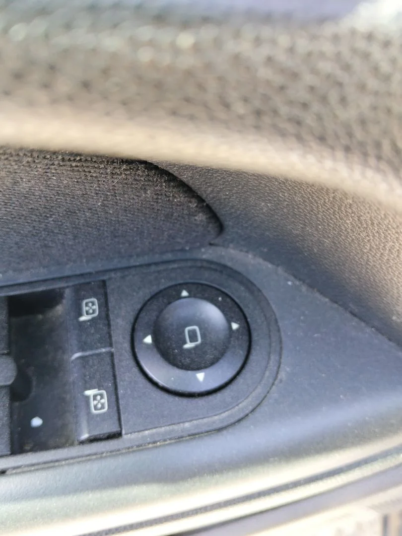 Foto de MANDO RETROVISOR OPEL ASTRA H GTC 1.9 CDTI (120 CV / 88 KW)