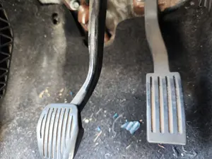 Foto de POTENCIOMETRO PEDAL FORD FOCUS C-MAX (CAP)(2003) 1.6 TDCi CAT (90 CV / 66 KW)