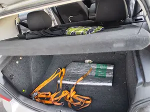 Foto de BANDEJA TRASERA VOLKSWAGEN GOLF IV BERLINA (1J1)(10.1997) 1.9 TDI (131 CV / 96 KW)