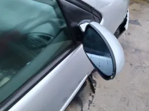 Foto de RETROVISOR DERECHO CITROEN C5 BERLINA 2.0 HDi (109 CV / 80 KW) referencia 8149JA foto 2