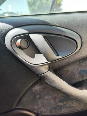 Foto de MANETA INTERIOR TRASERA DERECHA CITROEN XSARA BERLINA 2.0 HDi CAT (RHY / DW10TD) (90 CV / 66 KW)