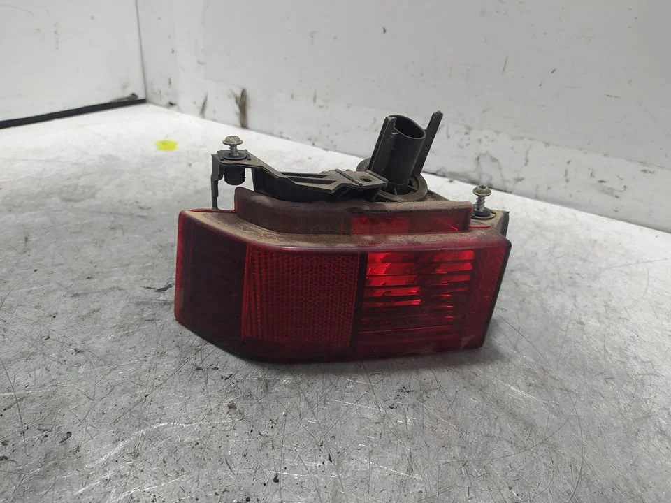 Foto de FARO ANTINIEBLA TRASERO IZQUIERDO OPEL MERIVA 1.3 16V CDTI (75 CV / 55 KW) referencia 13196005