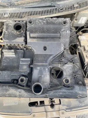 Foto de CAJA FILTRO AIRE VOLKSWAGEN POLO IV (9N3) 1.4 FSI (86 CV / 63 KW) referencia 036129607