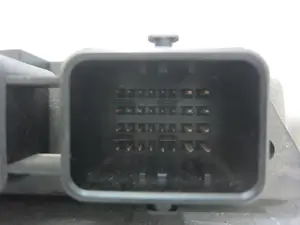 Foto de CENTRALITA MOTOR UCE PEUGEOT 307 BREAK/ SW (S2) 1.6 HDi FAP CAT (9HZ / DV6TED4) (109 CV / 80 KW) referencia 0281011634 foto 3