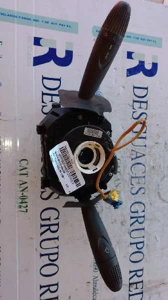 Foto de MANDO MULTIFUNCION FIAT II PUNTO (188) BERLINA referencia PA6M30