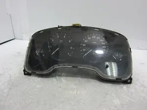 Foto de CUADRO INSTRUMENTOS OPEL ASTRA G BERLINA 1.6 16V (101 CV / 74 KW) referencia 09228753EB