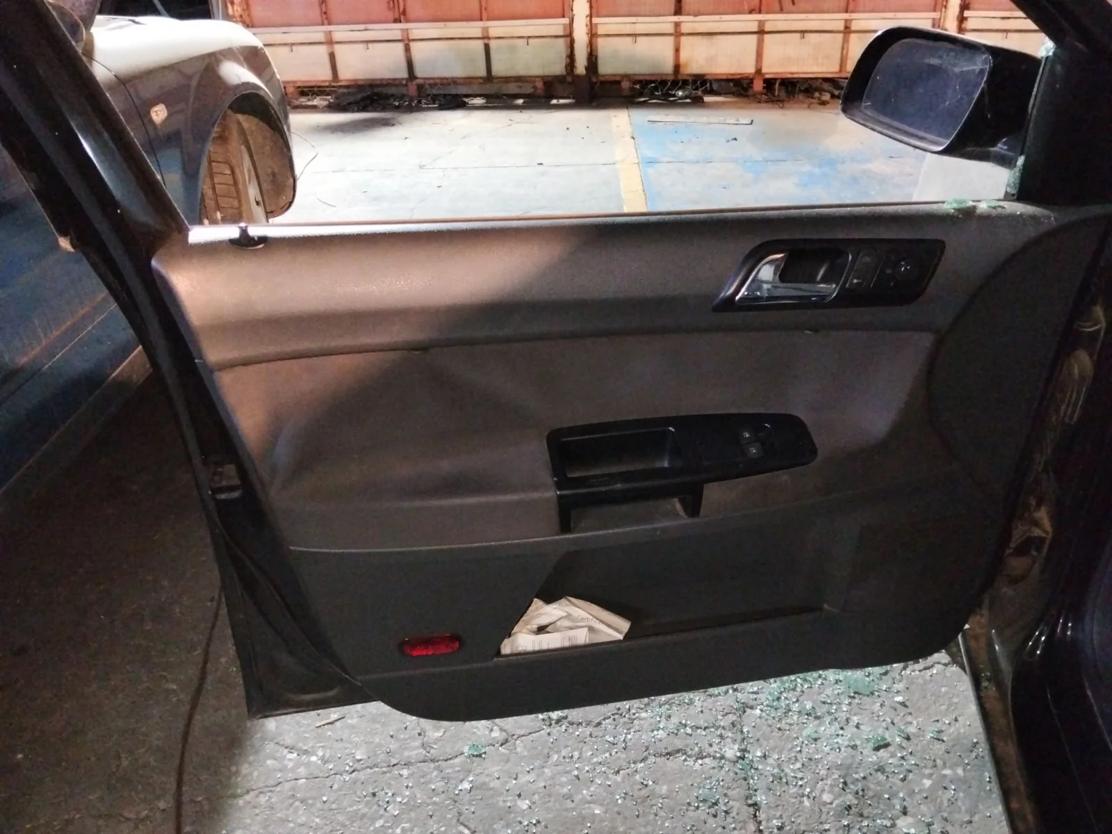 Foto de ELEVALUNAS DELANTERO IZQUIERDO VOLKSWAGEN POLO IV (9N1)