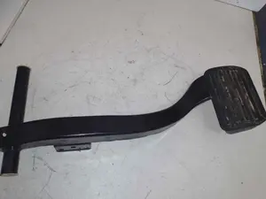 Foto de PEDAL FRENO PORSCHE CAYENNE (TIPO 92A) 3.0 V6 TDI CAT (239 CV / 176 KW) referencia 7L0723142D foto 5