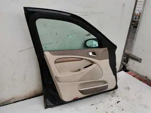 Foto de PUERTA DELANTERA IZQUIERDA JAGUAR S-TYPE (03.1999) 3.0 V6 24V CAT (238 CV / 175 KW) foto 8