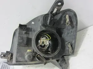 Foto de FARO DERECHO PEUGEOT PARTNER (S2) 1.9 Diesel (69 CV / 51 KW) foto 2