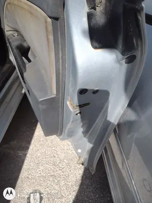 Foto de CERRADURA PUERTA DELANTERA DERECHA SEAT LEON (1P1) 1.9 TDI (105 CV / 77 KW) referencia 1P1837016