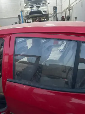 Foto de LUNA TRASERA IZQUIERDA KIA PICANTO (SA) 1.1 CAT (65 CV / 48 KW) referencia 8341107010