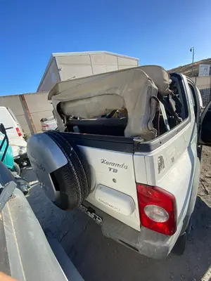 Foto de PORTON TRASERO SSANGYONG KORANDO 2.9 Turbodiesel CAT (120 CV / 88 KW) foto 2