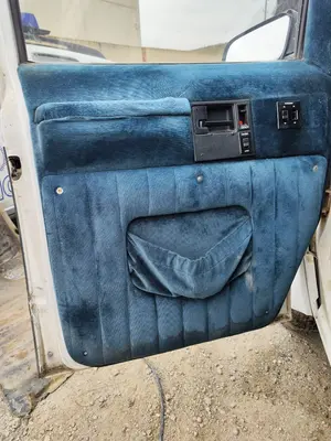 Foto de GUARNECIDO PUERTA DELANTERA IZQUIERDA CHEVROLET ASTRO VAN 4.3 V6 CAT (189 CV / 139 KW)