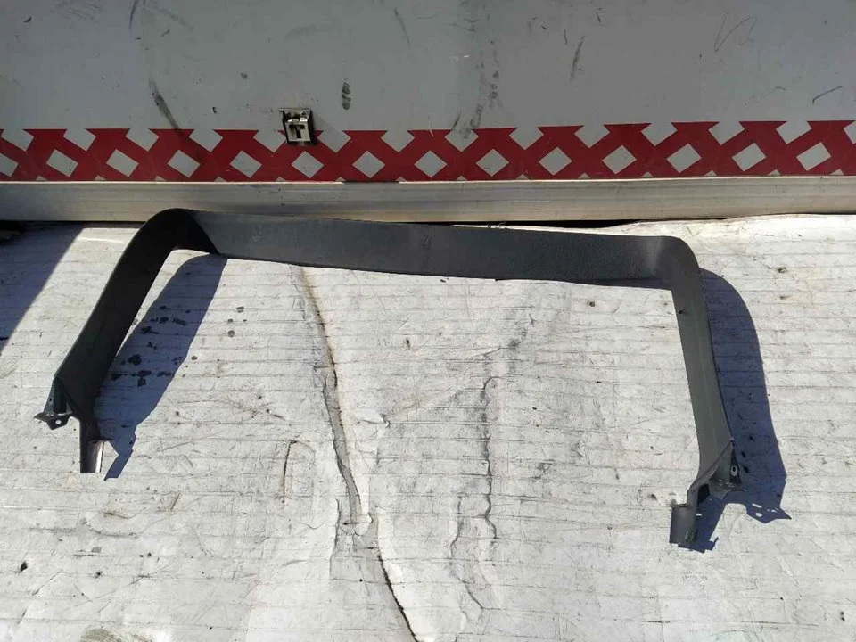 Foto de MOLDURA PORSCHE MACAN (95BA) referencia 95B867973B