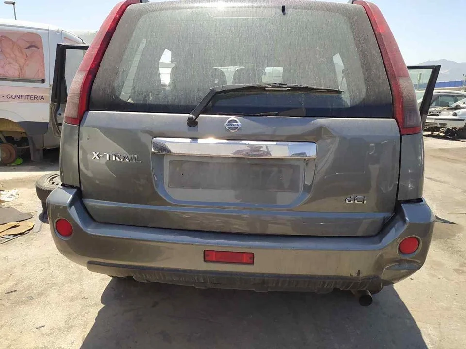 Foto de PUENTE TRASERO NISSAN X-TRAIL (T30) 2.2 16V Turbodiesel CAT (114 CV / 84 KW)