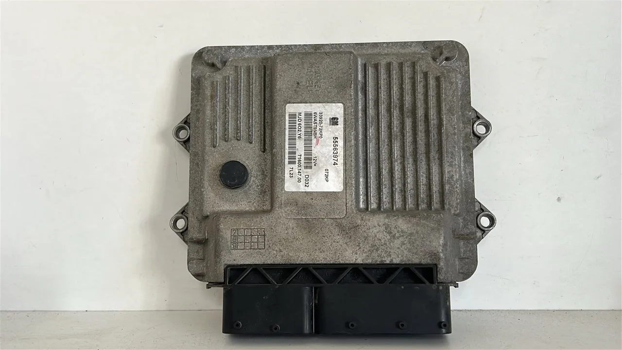 Foto de CENTRALITA MOTOR UCE SUZUKI SWIFT (AZ) referencia 55563974