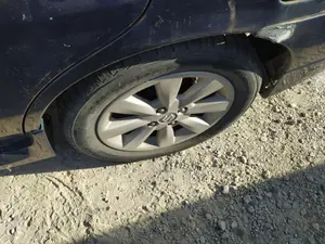 Foto de PINZA DE FRENO TRASERA IZQUIERDA SUZUKI LIANA (RH/ER) 1.4 16V DDiS Diesel CAT (90 CV / 66 KW)