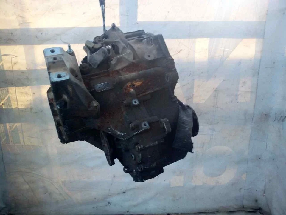 Foto de CAJA CAMBIOS VOLKSWAGEN GOLF IV BERLINA (1J1)(10.1997) referencia DRW