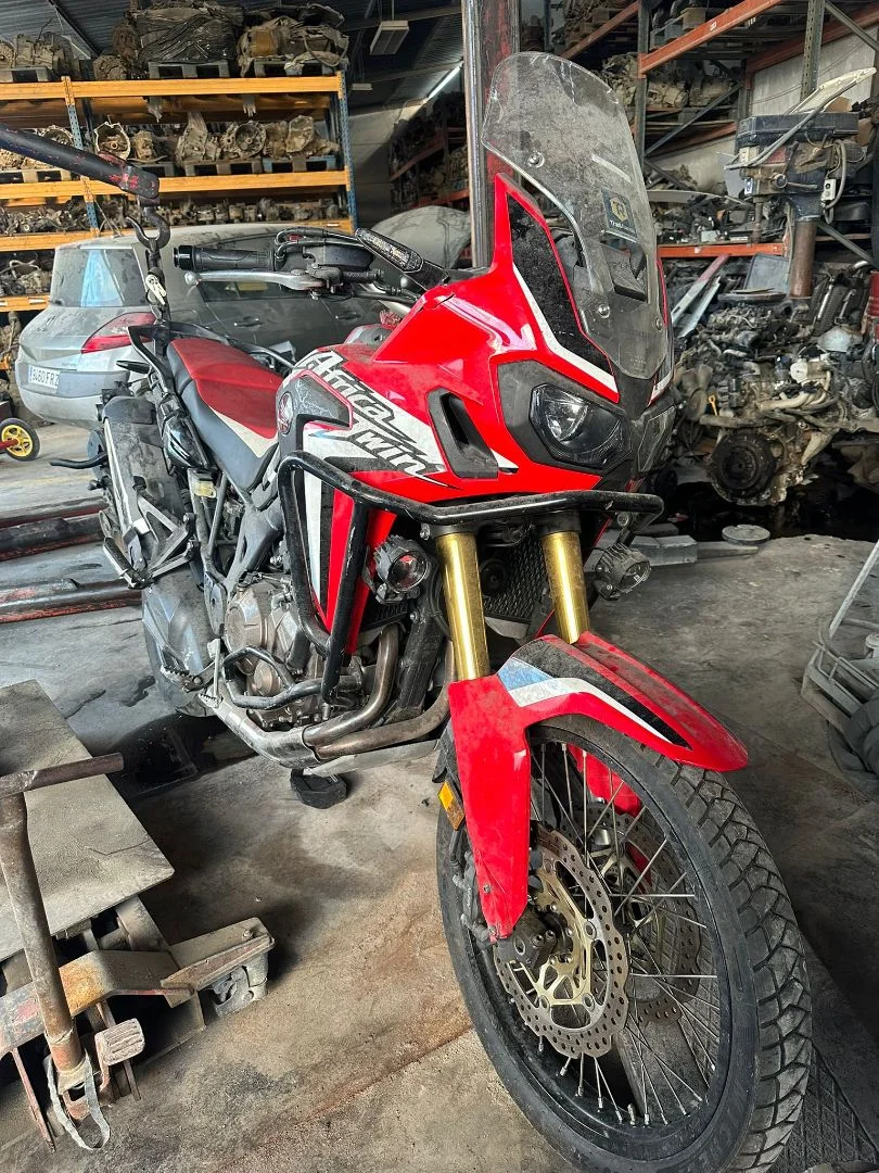 Foto de LLANTA DELANTERA HONDA CRF 1000L AFRICA TWIN 998 cm3 - 70 kW (95 CV / 70 KW)