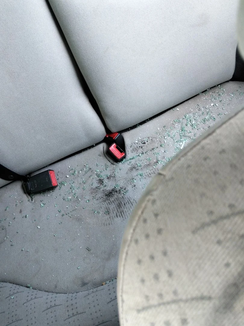 Foto de ENGANCHE CINTURON TRASERO DERECHO CITROEN C3 1.4 HDi (68 CV / 50 KW)