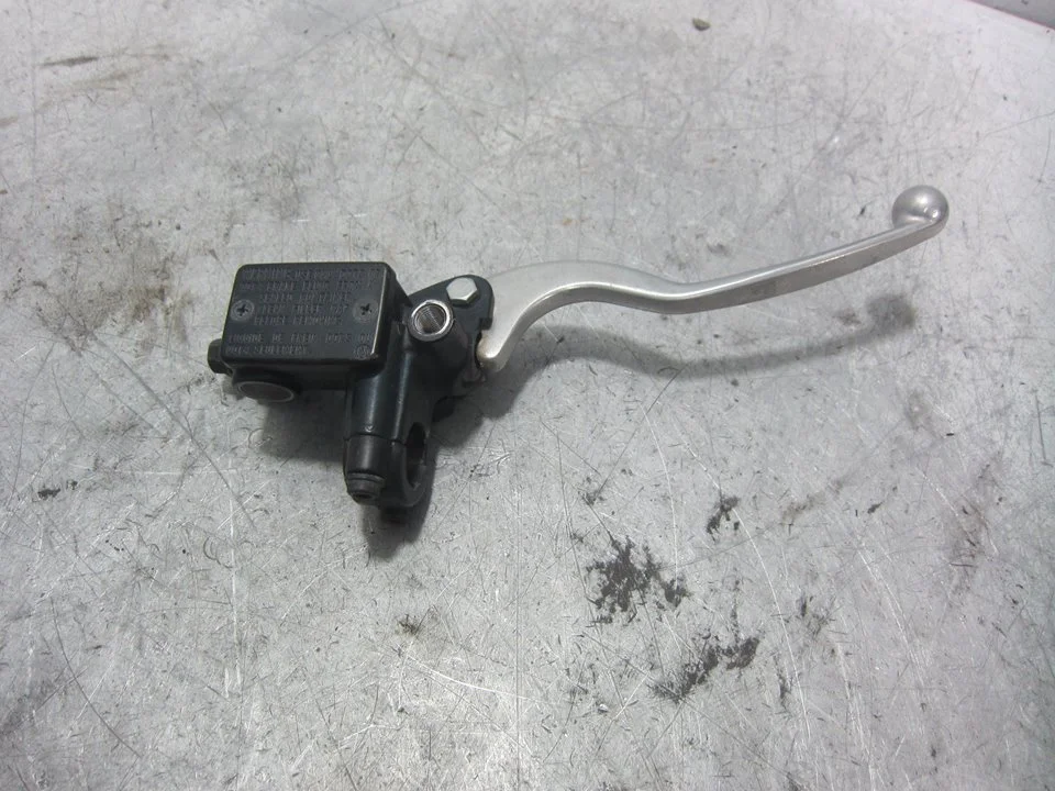 Foto de BOMBA FRENO DELANTERA HONDA PCX 125 125 cm3 - 9 kW (12 CV / 9 KW) referencia 45510K35V01