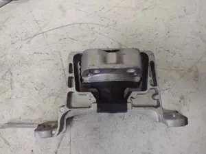 Foto de SOPORTE MOTOR FORD FOCUS BERLINA (CAP) 1.6 16V CAT (101 CV / 74 KW) referencia 247E0394 foto 2