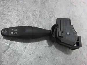 Foto de MANDO LIMPIA FORD FOCUS FAMILIAR (CAK) 1.8 TDCi CAT (101 CV / 74 KW)