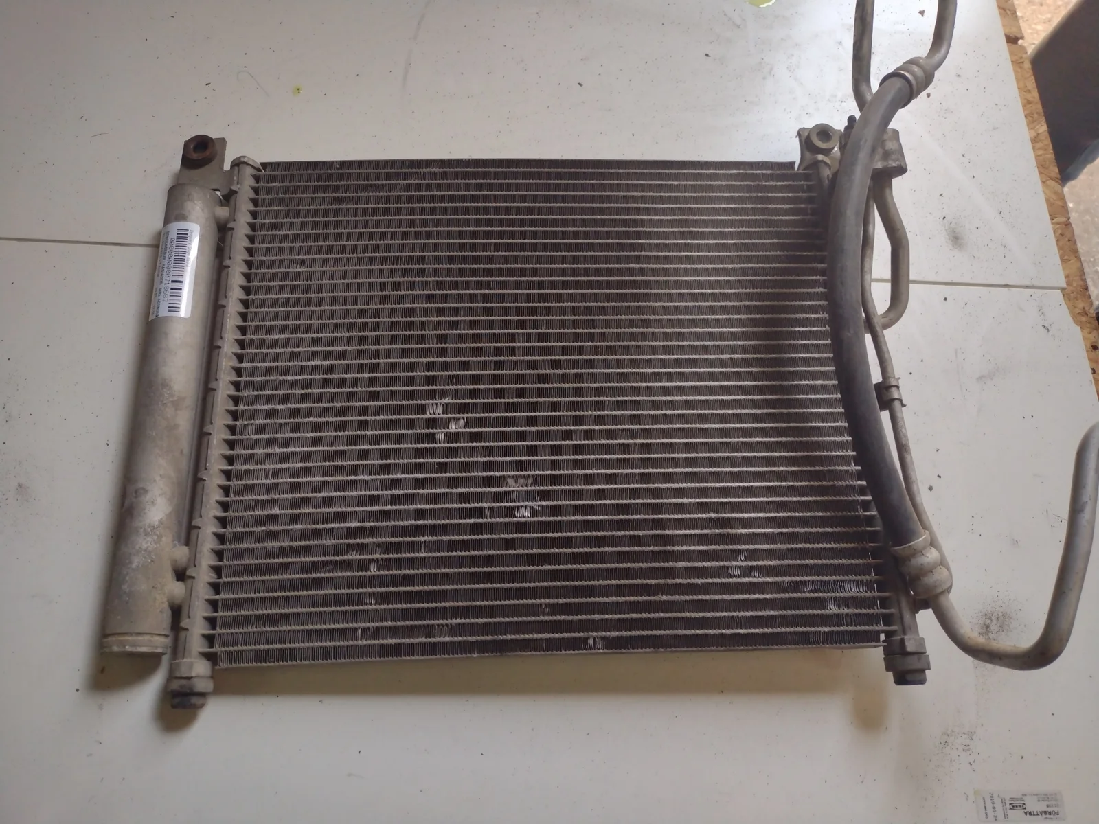Foto de CONDENSADOR / RADIADOR AIRE ACONDICIONADO KIA PICANTO (SA) 1.1 CAT (65 CV / 48 KW)