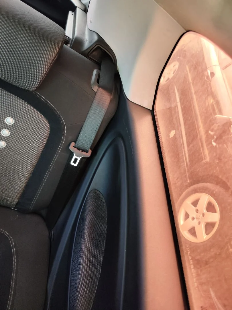 Foto de CINTURON SEGURIDAD TRASERO IZQUIERDO FIAT GRANDE PUNTO (199) 1.4 (95 CV / 70 KW)