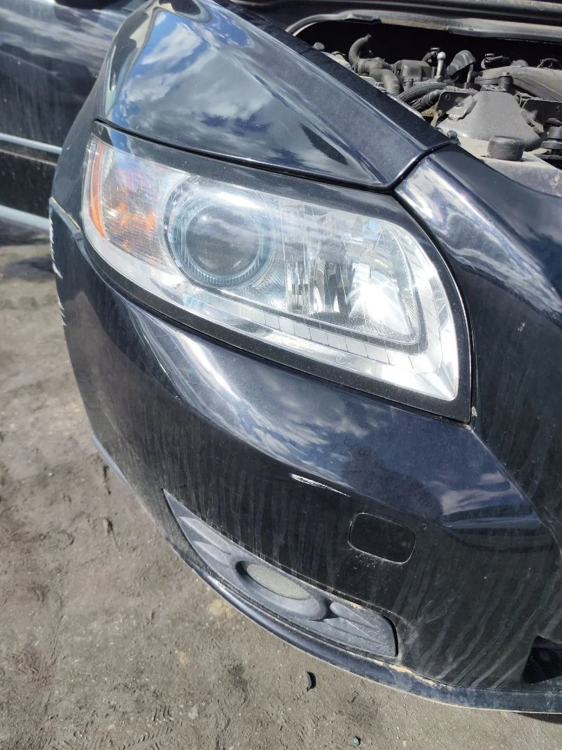 Foto de FARO DERECHO VOLVO V50 FAMILIAR 2.0 Diesel CAT (136 CV / 100 KW) referencia 32206145