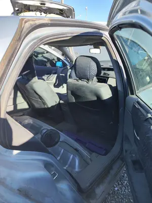 Foto de GOMAS CONTORNO PUERTA RENAULT LAGUNA II (BG0) 1.8 CAT (120 CV / 88 KW)