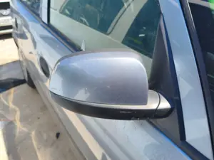 Foto de RETROVISOR DERECHO OPEL MERIVA 1.7 16V DTI CAT (Y 17 DT / LR6) (75 CV / 55 KW)