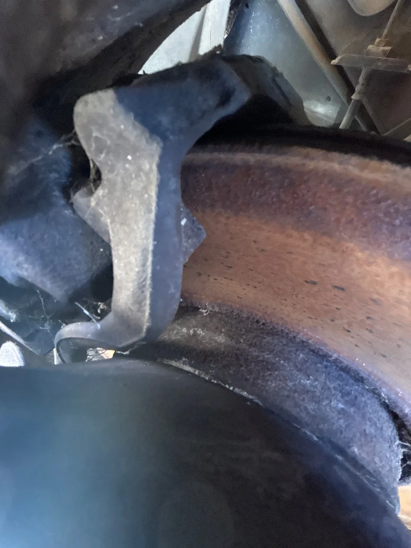 Foto de PINZA DE FRENO DELANTERA IZQUIERDA RENAULT TRAFIC II COMBI 1.9 Diesel (101 CV / 74 KW) referencia 7701050919