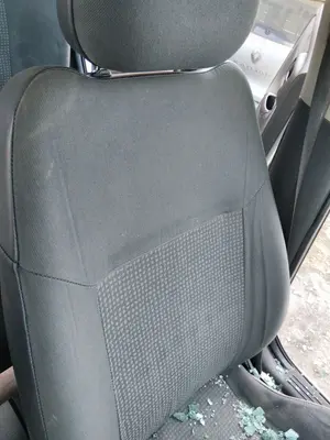 Foto de ASIENTO DELANTERO IZQUIERDO OPEL CORSA C 1.2 16V CAT (Z 12 XE / LW4) (75 CV / 55 KW) foto 2