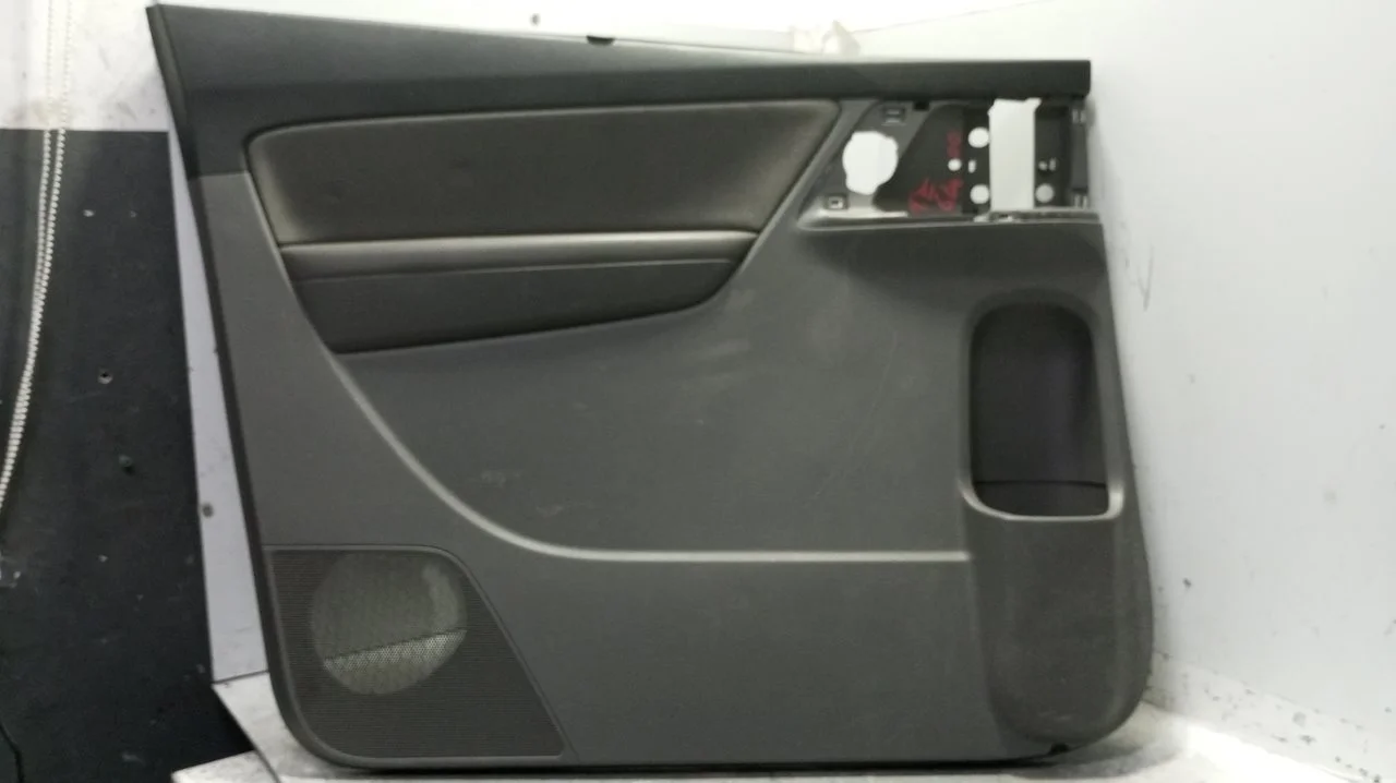 Foto de GUARNECIDO PUERTA TRASERA IZQUIERDA SEAT ALHAMBRA (710) 2.0 TDI (140 CV / 103 KW) referencia 7N0867211