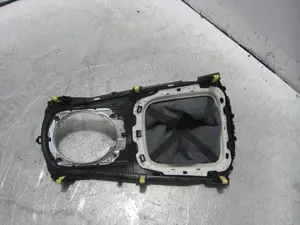 Foto de NO IDENTIFICADO TOYOTA AVENSIS CROSS SPORT (T27) 1.8 16V CAT (147 CV / 108 KW) referencia 5880505111 foto 2