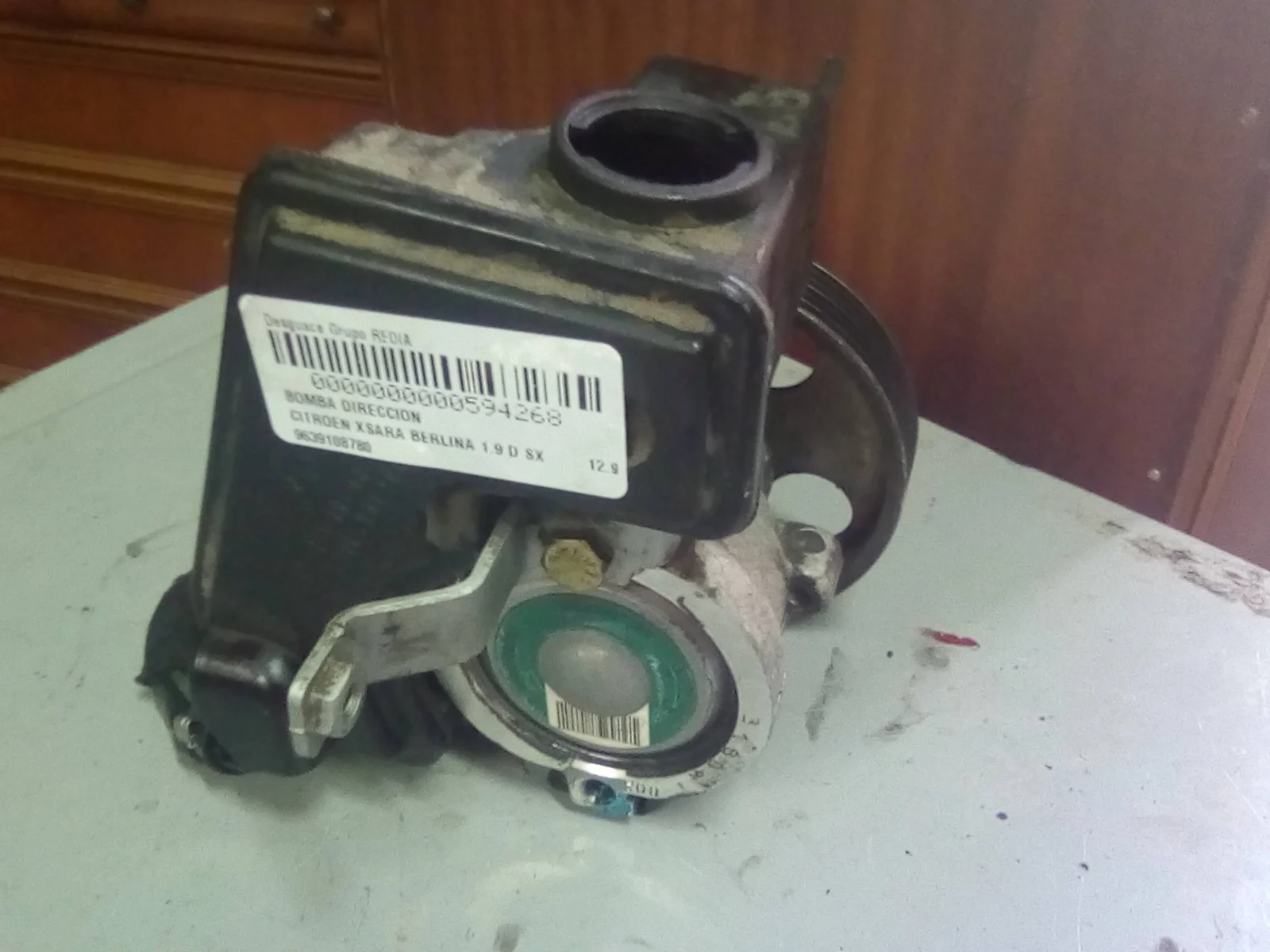Foto de BOMBA DIRECCION CITROEN XSARA BERLINA referencia 9639108780