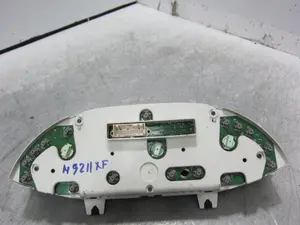 Foto de CUADRO INSTRUMENTOS FORD FOCUS BERLINA (CAK) 1.6 16V CAT (101 CV / 74 KW) referencia 98AP10841BC foto 3