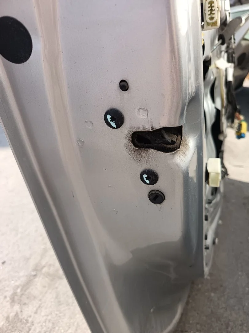 Foto de CERRADURA PUERTA DELANTERA IZQUIERDA CITROEN C3 1.6 16V (120 CV / 88 KW)