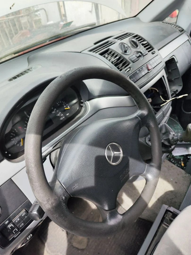 Foto de VOLANTE MERCEDES-BENZ VIANO (639) 2.1 CDI CAT (150 CV / 110 KW) referencia A6394640001 9B51