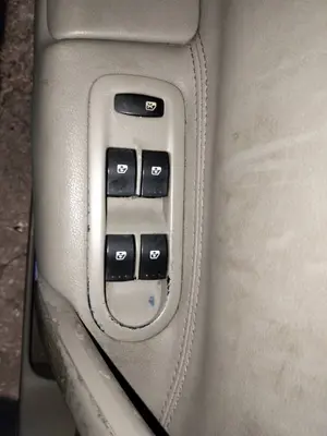 Foto de MANDO ELEVALUNAS DELANTERO IZQUIERDO RENAULT SCENIC II (JM)