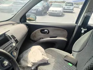 Foto de AIRBAG DELANTERO DERECHO NISSAN MICRA (K12E) 1.2 CAT (65 CV / 48 KW) referencia 98515AX30D