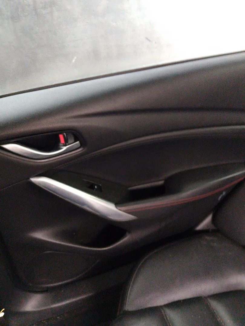 Foto de ELEVALUNAS TRASERO DERECHO MAZDA 6 BERLINA (GJ) 2.2 Turbodiesel CAT (175 CV / 129 KW) referencia GHP972590B