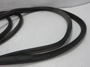 Foto de GOMAS CONTORNO PUERTA PORSCHE MACAN (95BA) foto 3