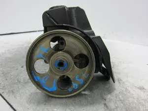 Foto de BOMBA DIRECCION PEUGEOT 206 1.4  (75 CV / 55 KW) referencia 963705848C