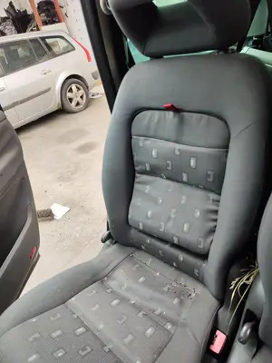 Foto de ASIENTOS TRASERO DERECHO VOLKSWAGEN SHARAN (7M6/7M9) 1.9 TDI (116 CV / 85 KW) referencia 7M3883805BGFKZ foto 2