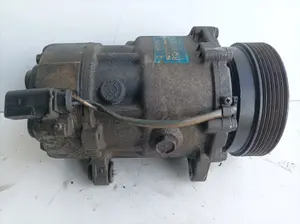 Foto de COMPRESOR AIRE ACONDICIONADO VOLKSWAGEN GOLF IV BERLINA (1J1)(10.1997) referencia 1J0820803K