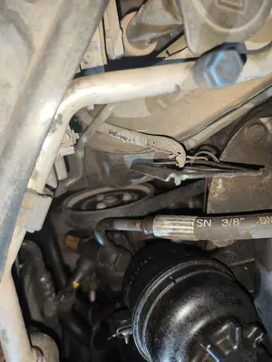 Foto de BOMBA DIRECCION MG ROVER ROVER 75 (RJ) 2.0 16V CDT (116 CV / 85 KW) referencia QVB101391